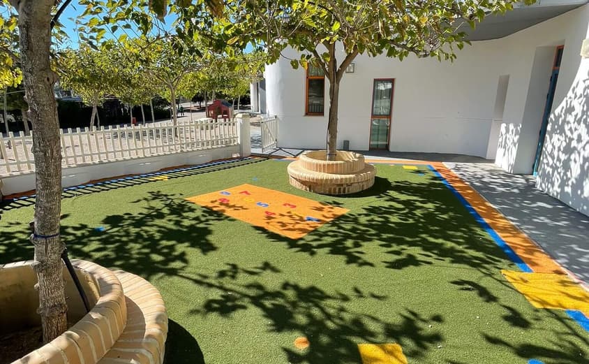 Magno Exterior Playground