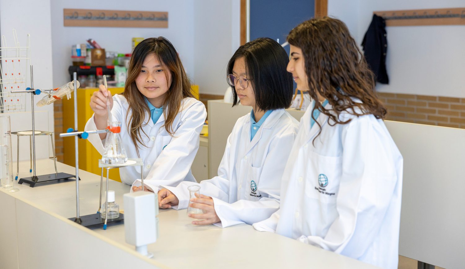 sixth form laboratory